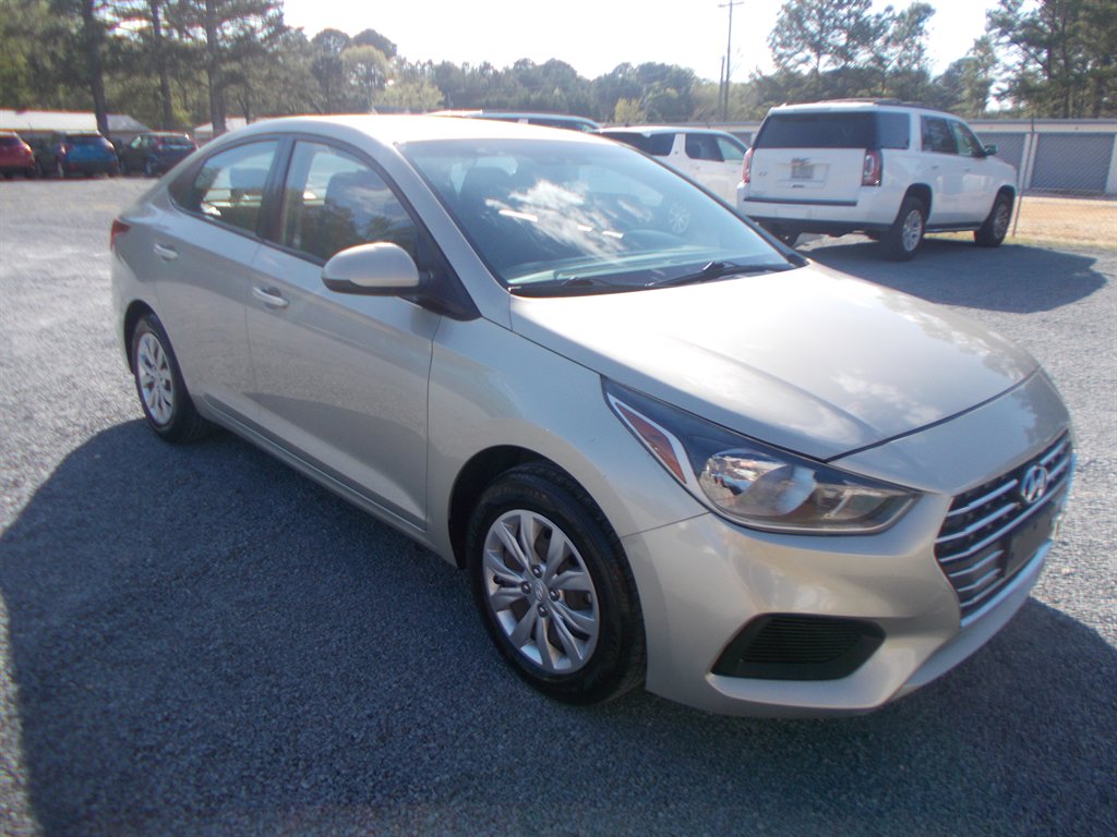 2019 Hyundai Accent SE