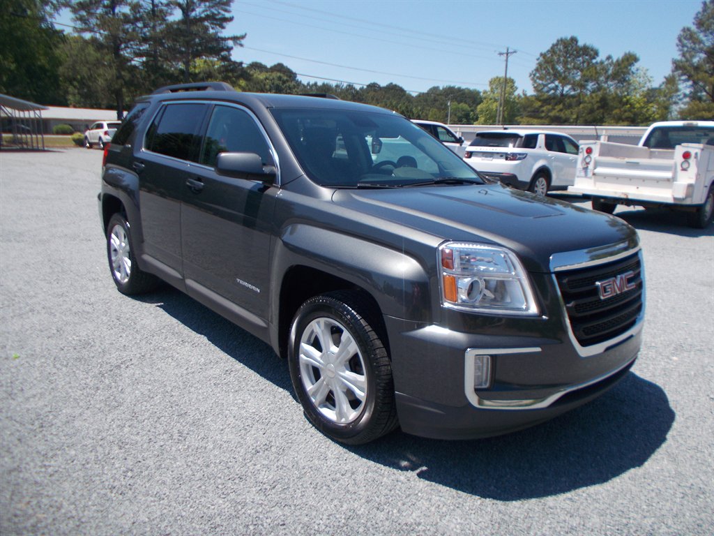 2017 GMC Terrain FWD SLE-2's photo